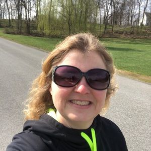 Meet your Posher, Shelley